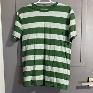GAP Men's Forest Green and Light Gray Striped Tee